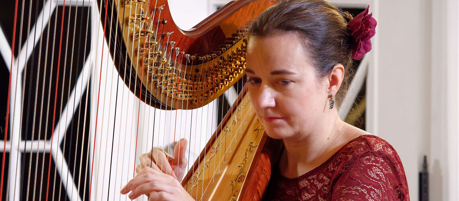 Perlende Saitenblicke